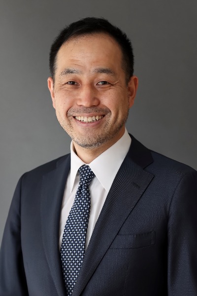 永井 康照