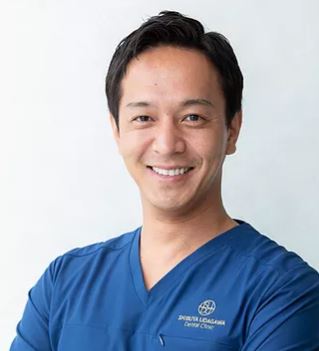 岡﨑　慎也