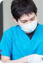 石丸　勝章