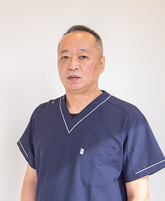城石　哲夫