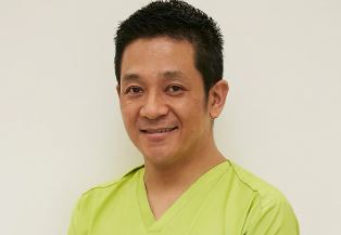 楠部　雅史