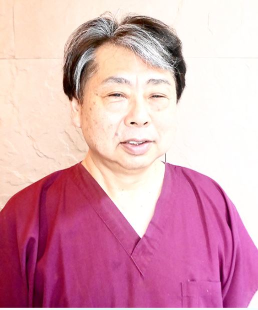 安井　敏成