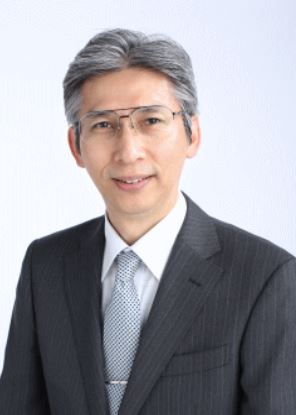 間世田　勇作