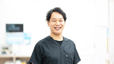 鷲本　剛