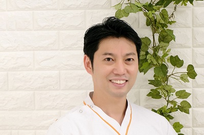 吉川　智士