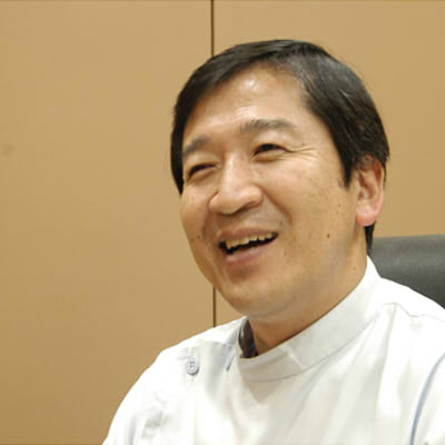 有坂 隆一