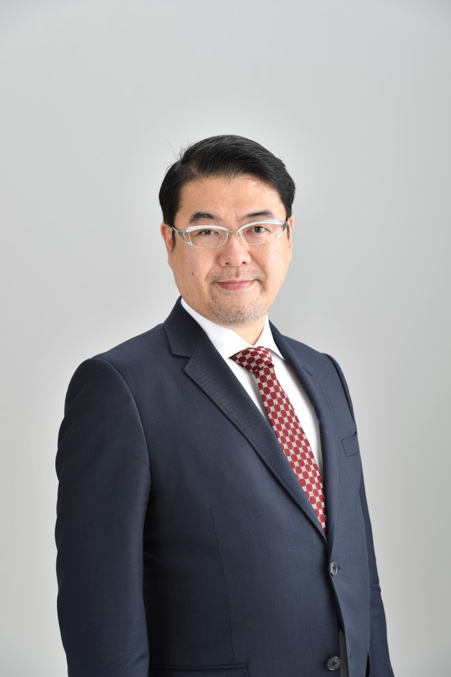 松梨　寛