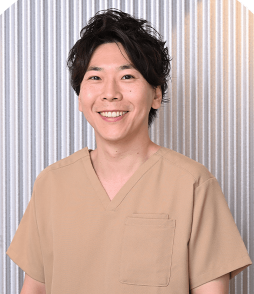 山田　真央