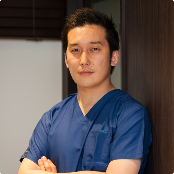 浅野　真秀