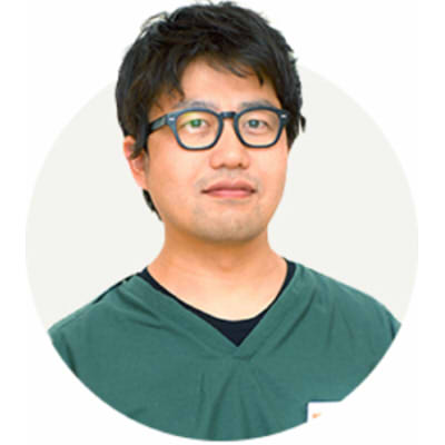 宮崎 康弘