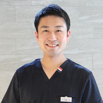 周藤　巧