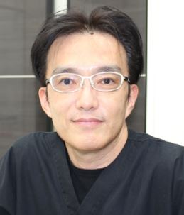 山崎　良和